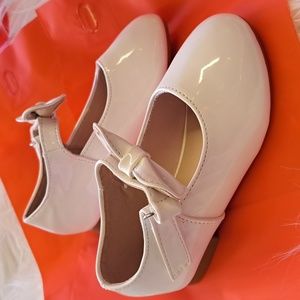 Girls White Patent New Shoes